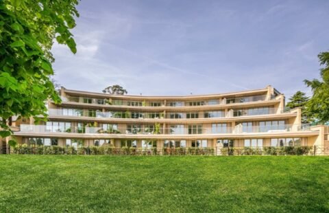 Discover Elegant Living in Royal Berkshire