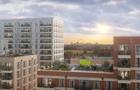 Modern Homes in Hendon with Scenic Views and Excellent Transportation