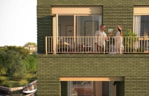 Riverside Elegance & Modern Living in West London