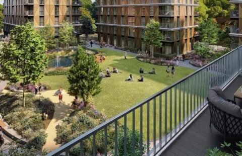 Exquisite Homes in Staines-upon-Thames with Scenic Lake Views