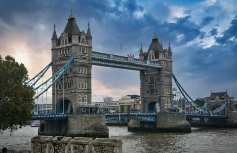 Sophisticated 1-Bedroom Apartment in Plumstead, London