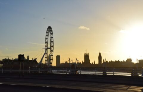 Bright 1-Bedroom Apartment in Plumstead, London