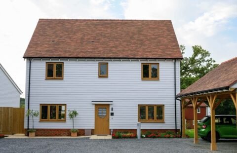 Contemporary 4-Bedroom Semi-Detached Home in Cranbrook, Kent